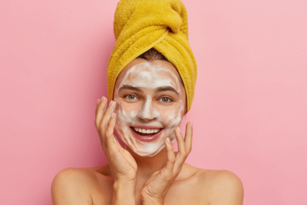 What Is the Real Difference Between Face Wash and Cleanser and Which Is Better for Your Skin? Untitled design (10)